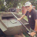 Steve Ebel, Mississippi River diver shows off his scull boat. #Shantyboat