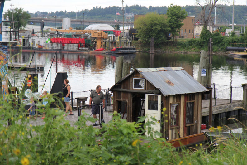 Knoxville Mercury: Artist to Launch in Knoxville, Collect Stories of ‘River People’ along the Tennessee