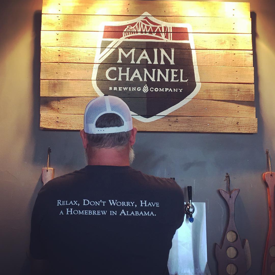 Who knew there was craft beer in small town Northern Alabama? Main Channel brewing in Guntersville