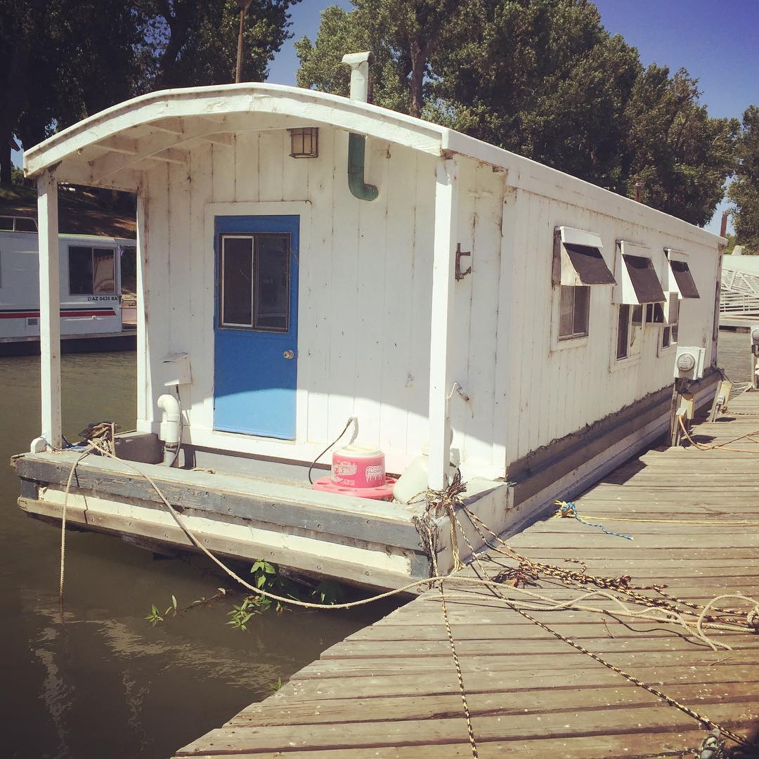 Classic shantyboat, Phoenix, at Sherwood Marina