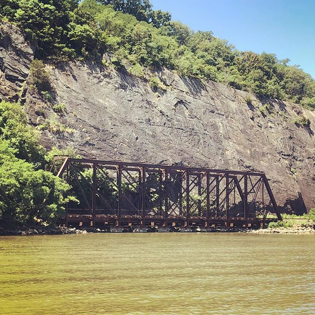 Mystery train bridge near World’s End. What is it bridging? #shantyboat #mysterytrain