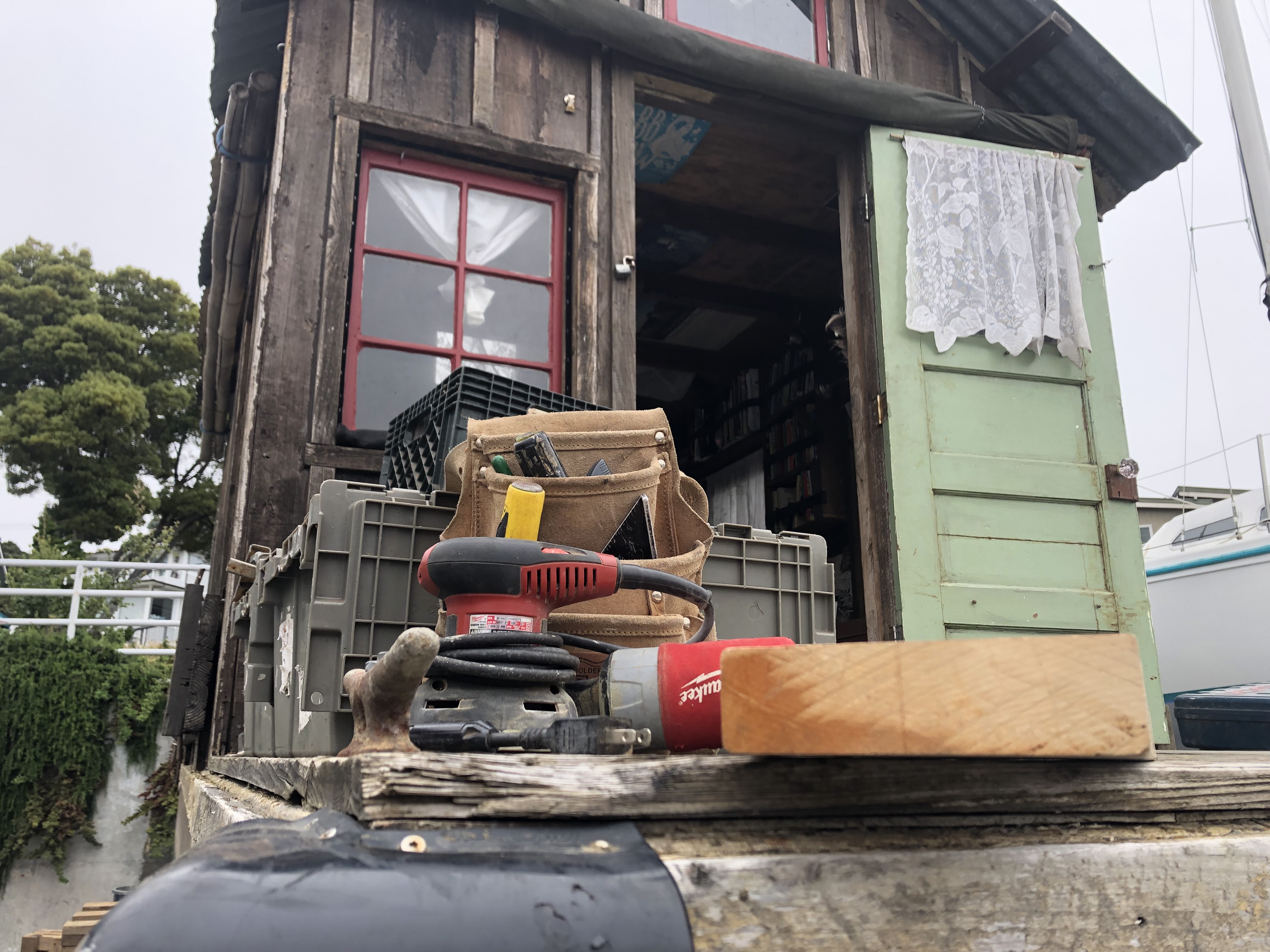 Want to help? We will be at the Santa Cruz Harbor Boatyard all weekend and there are many jobs