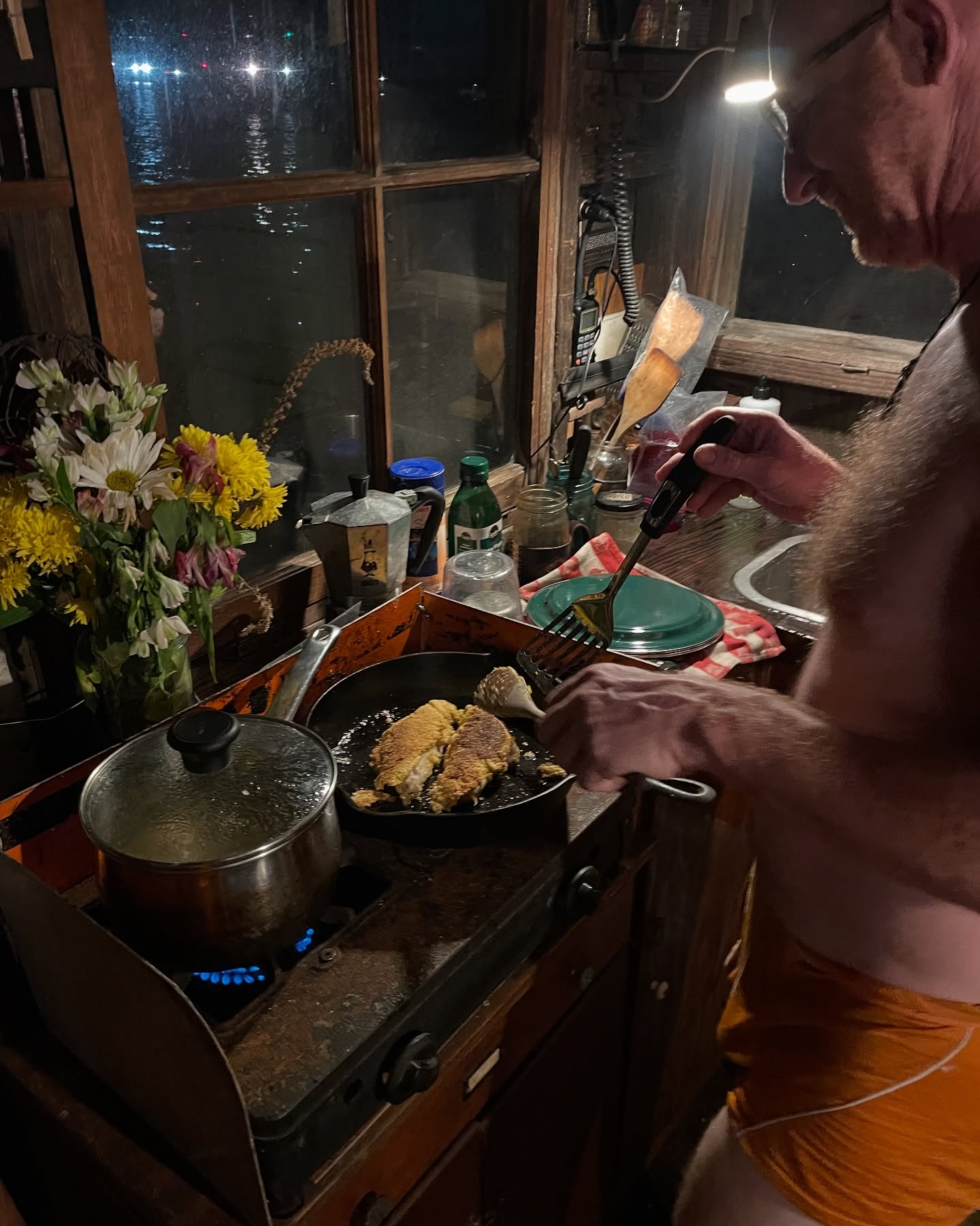 Catfish and Cheesy Grits