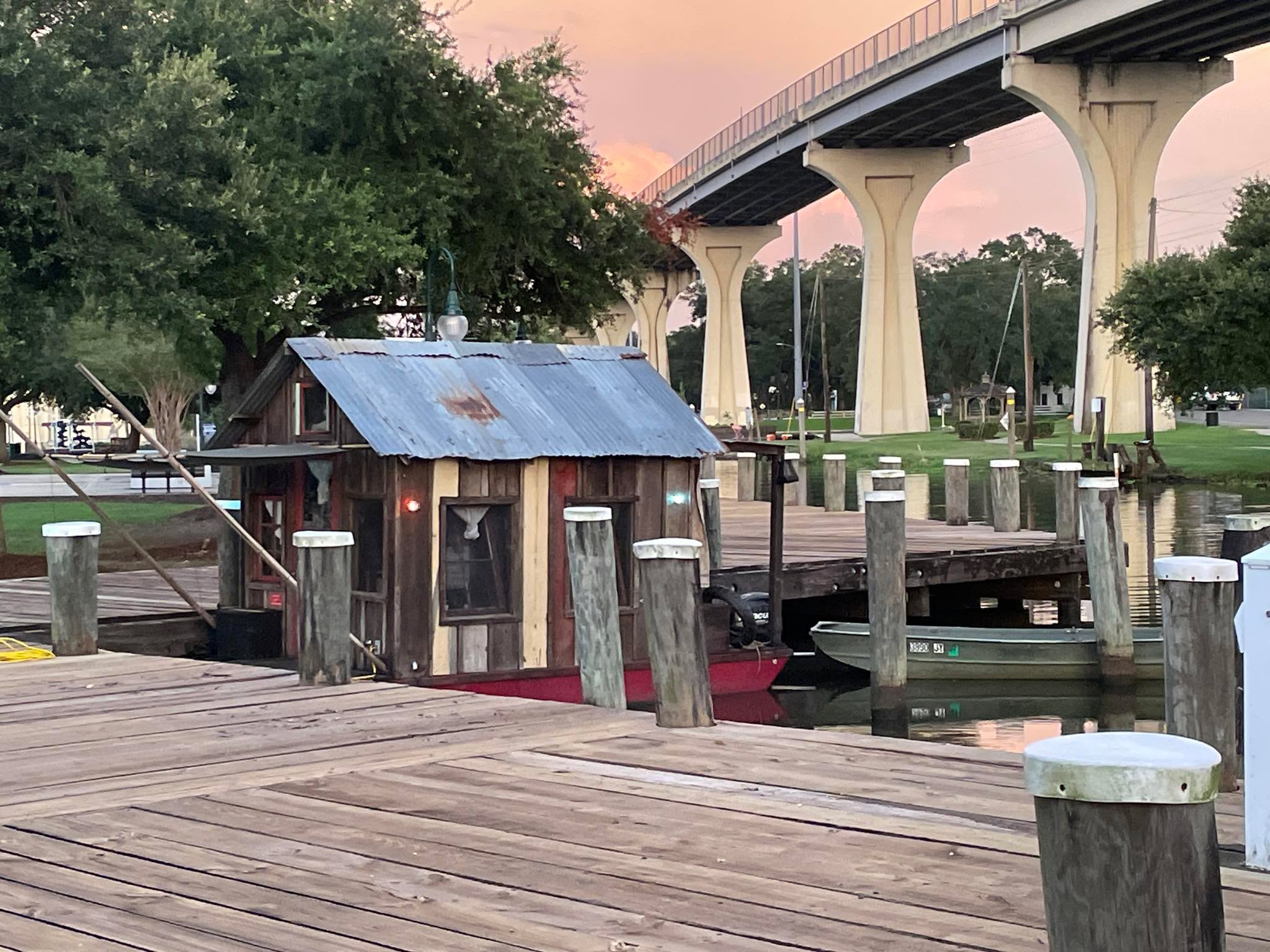 Seeking Houma Hosts